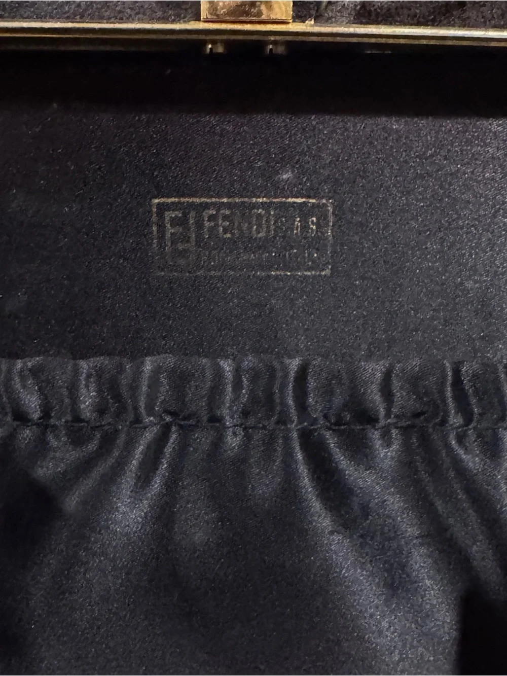 Fendi authentic roma